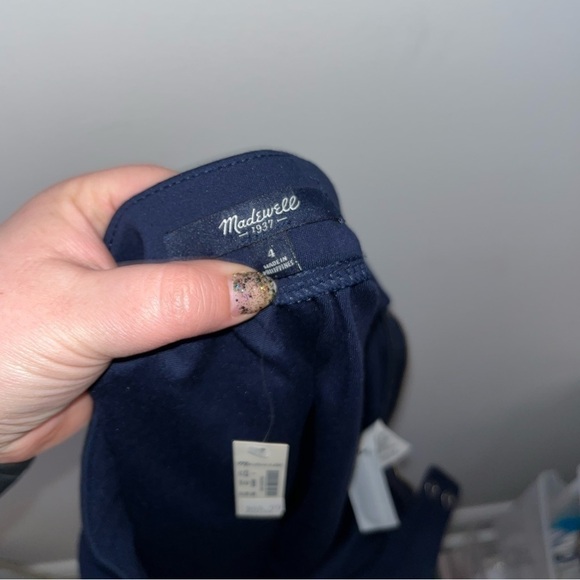 Madewell NWT Ponte Swivel Skirt Navy Blue Mini A2726 Size 4 Stretch - Picture 2 of 8